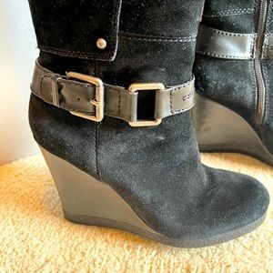 Nine West wedge suede boot